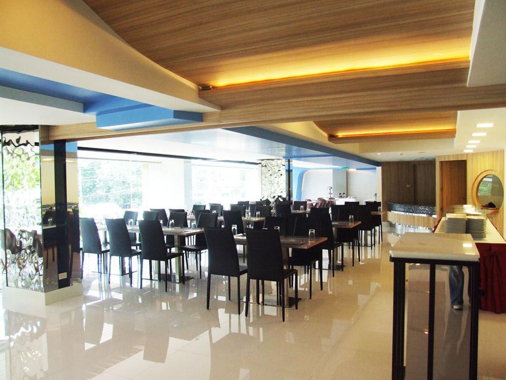בנגקוק Grand Tower Inn Sathorn Hotel מראה חיצוני תמונה