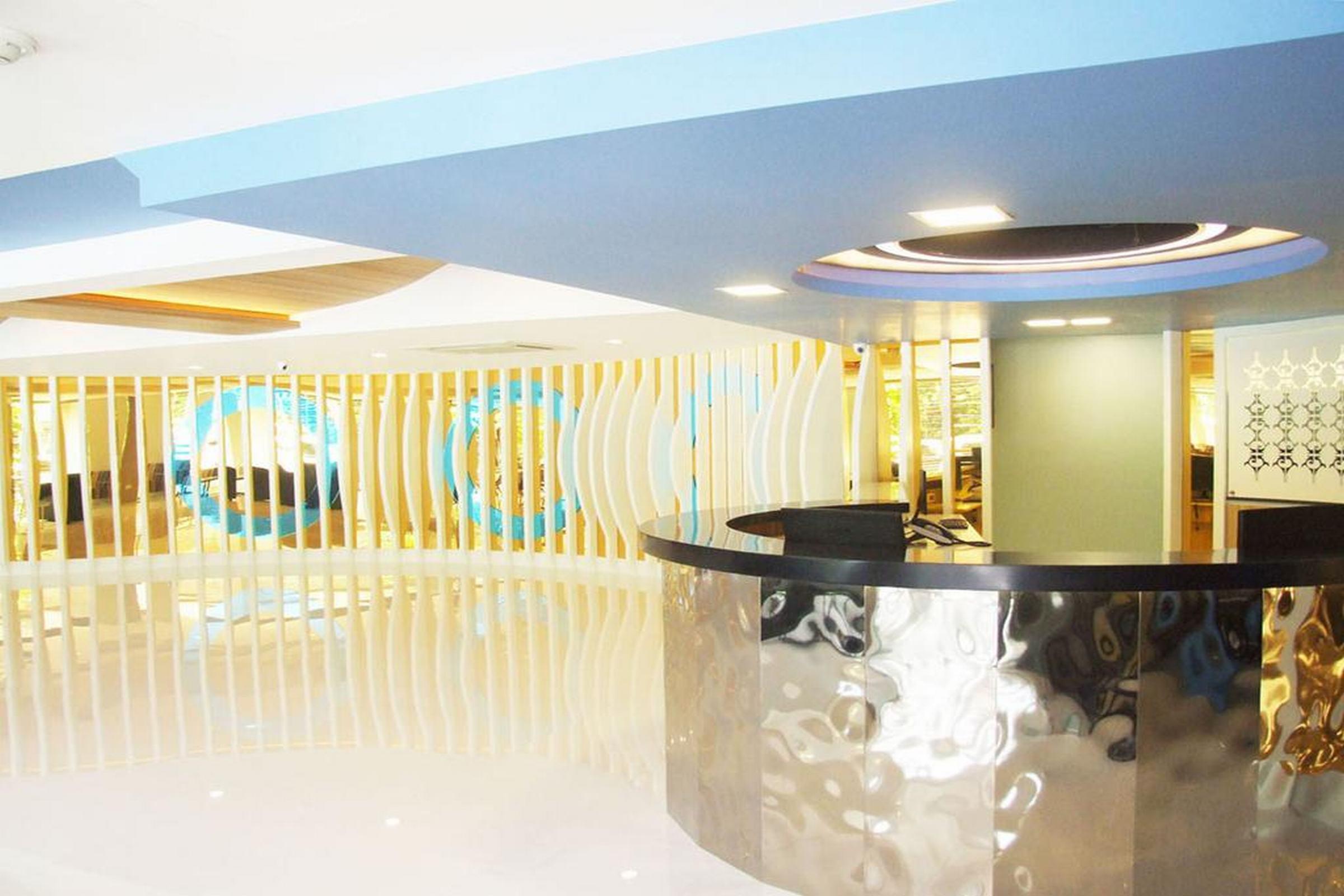 בנגקוק Grand Tower Inn Sathorn Hotel מראה חיצוני תמונה